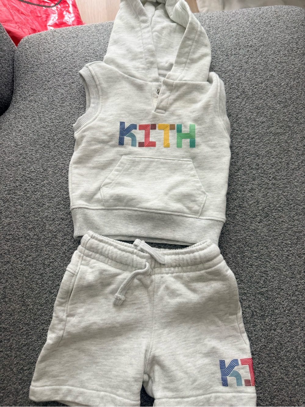 Kith Light Gray Sleeveless Hoodie and Shorts Set with Rainbow Logo